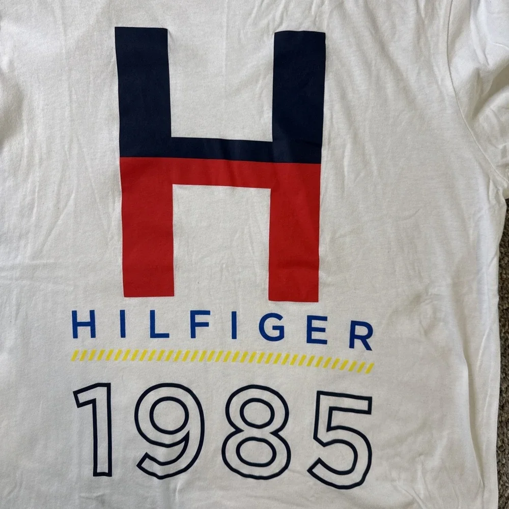 Vintage Men's Tommy Hilfiger Sleepwear Shirt White Graphic‎ Size L